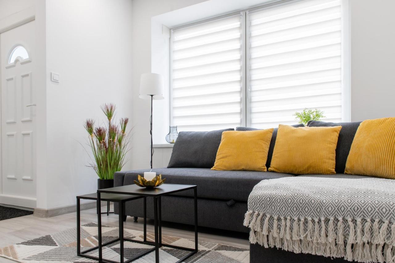 The Central Border Premium Apartment Sturovo Ngoại thất bức ảnh